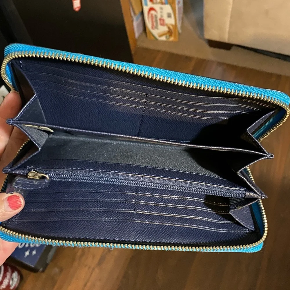 Coach Blue and Black Leather Wallet - Picture 4 of 5
